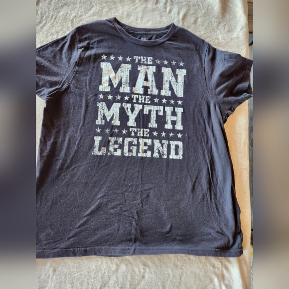 Black Short Sleeve Tee with Bold Graphic - Picture 1 of 2